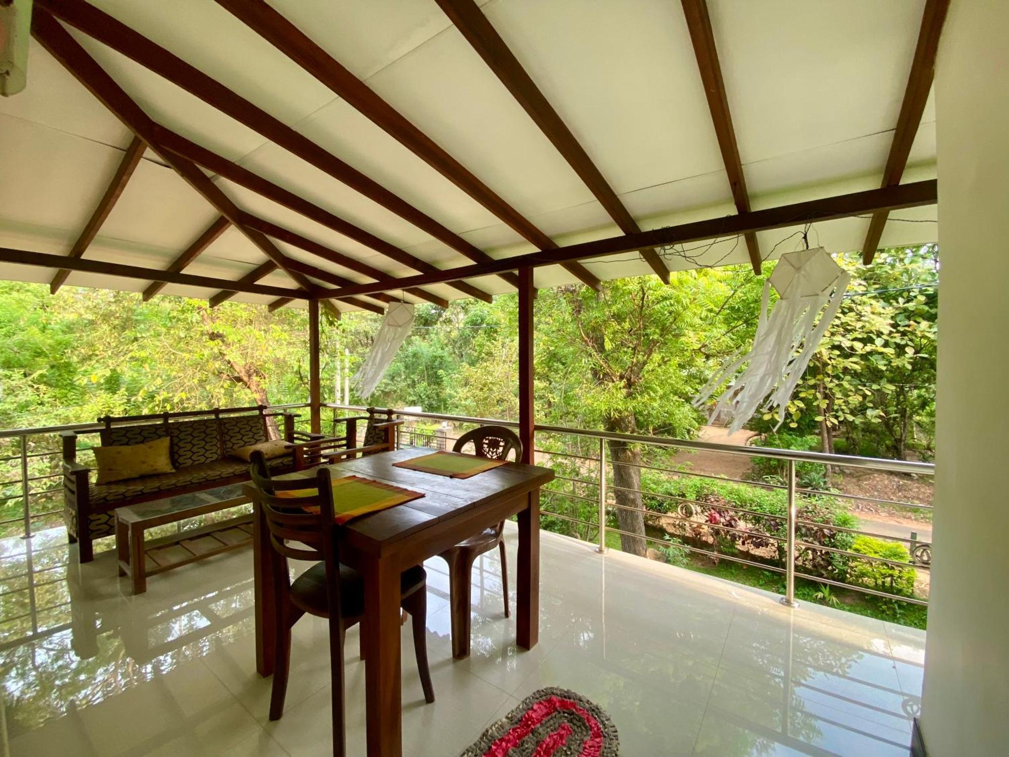 Habarana New Star Homestay Eksteriør bilde
