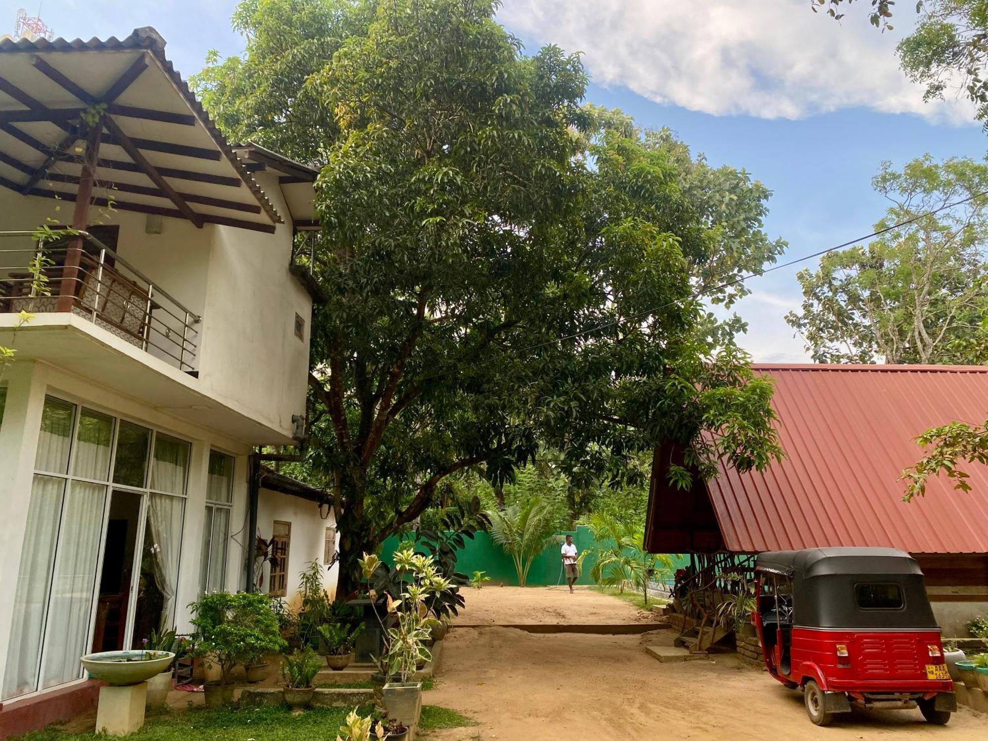 Habarana New Star Homestay Eksteriør bilde
