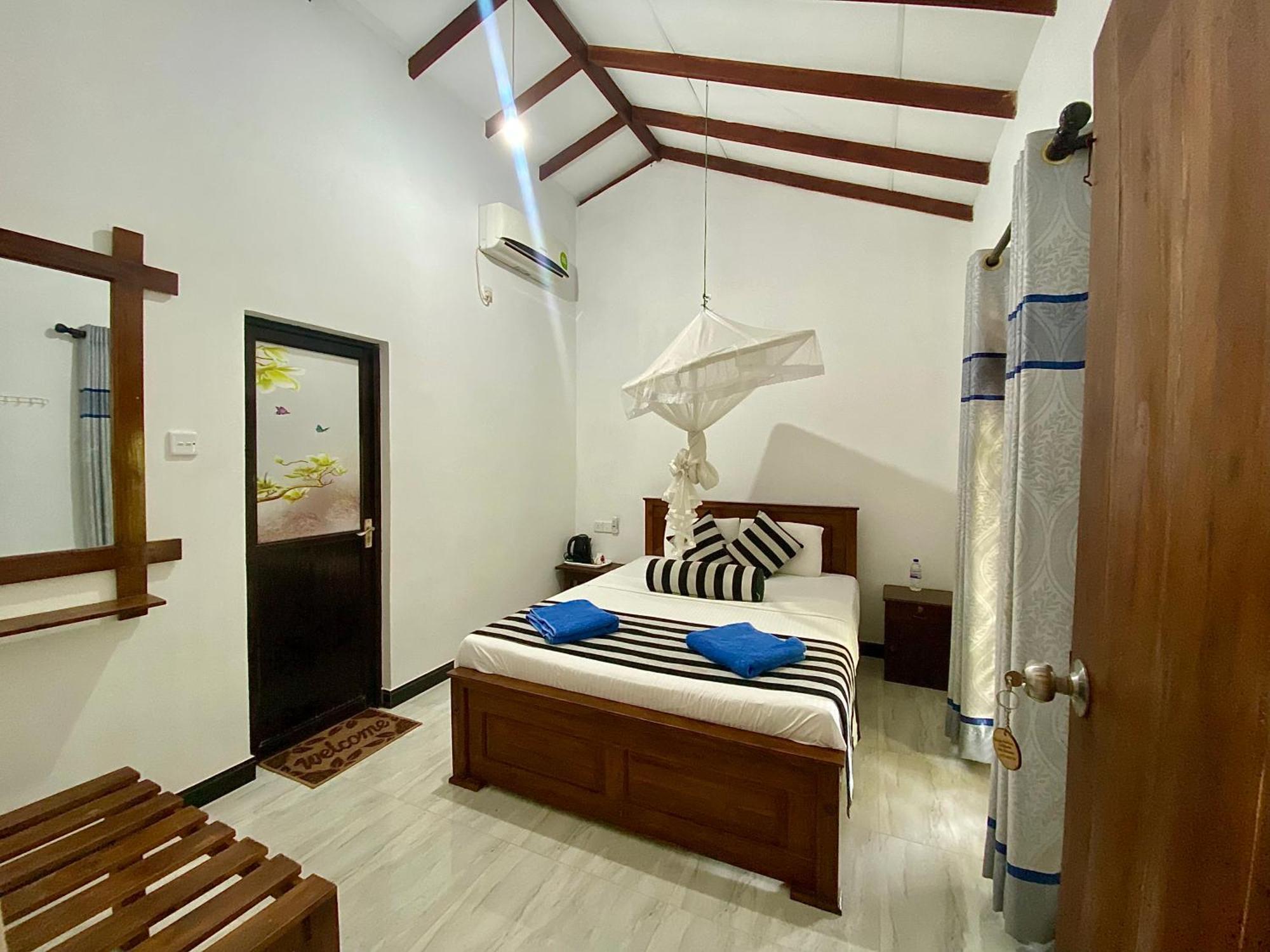 Habarana New Star Homestay Eksteriør bilde